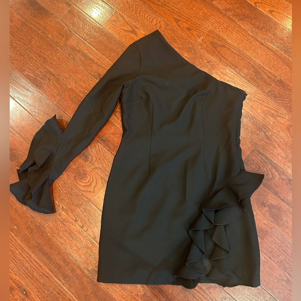 One shoulder, flare dress